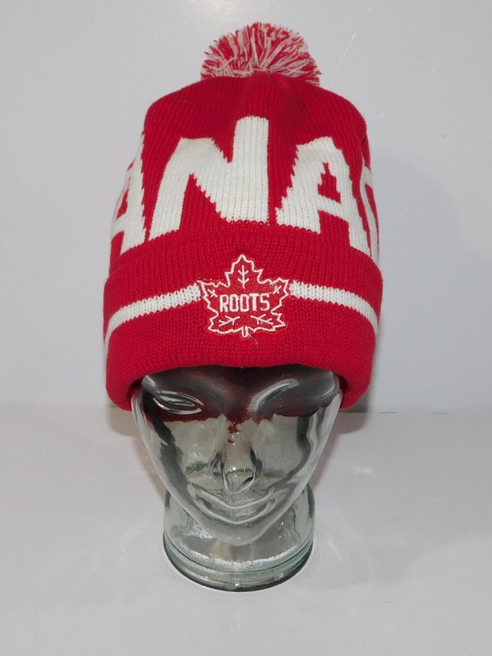 Roots Canada 2014 Olympic Toque Winter Hat Red White Pompom